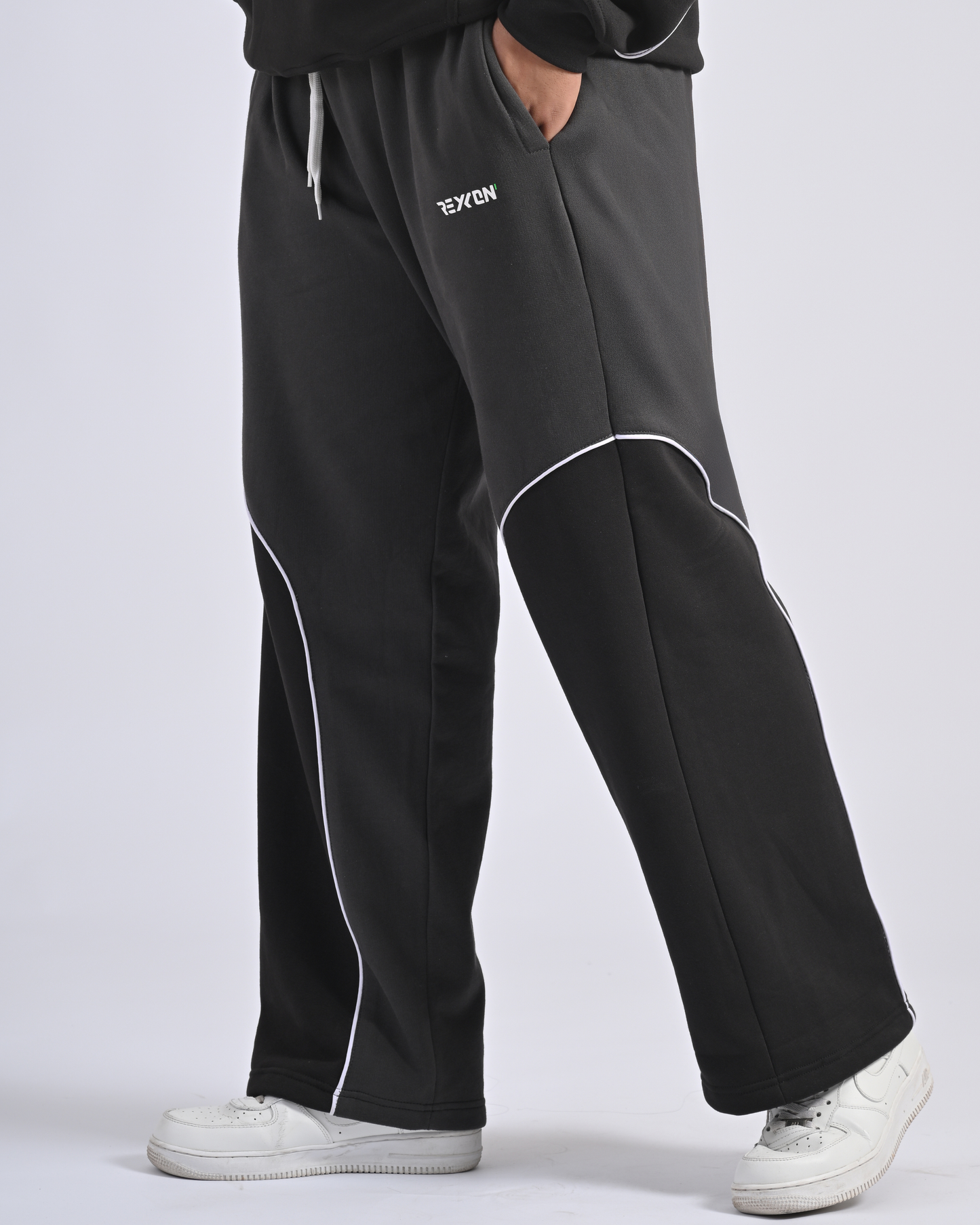 BLACK-GREY REYCON SWEATPANT